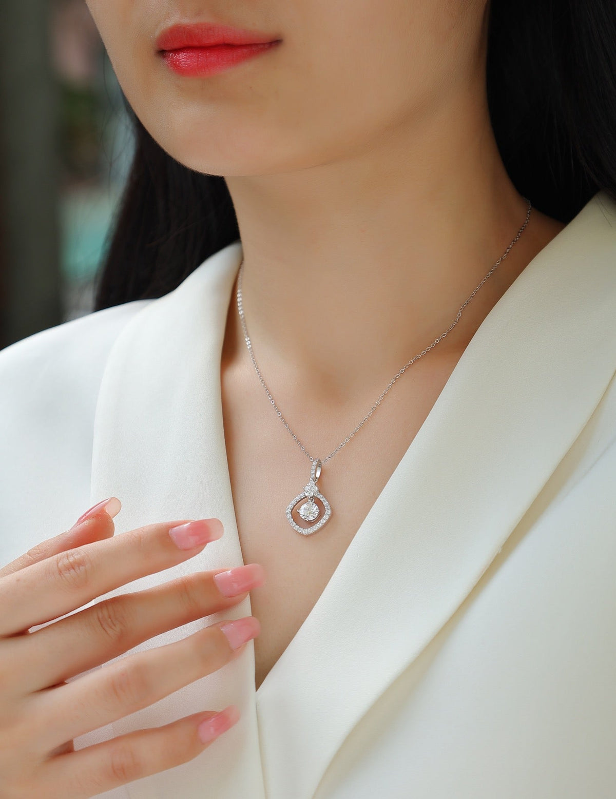 Stardust 1 Carat Moissanite Halo Pendant Necklace in Sterling Silver