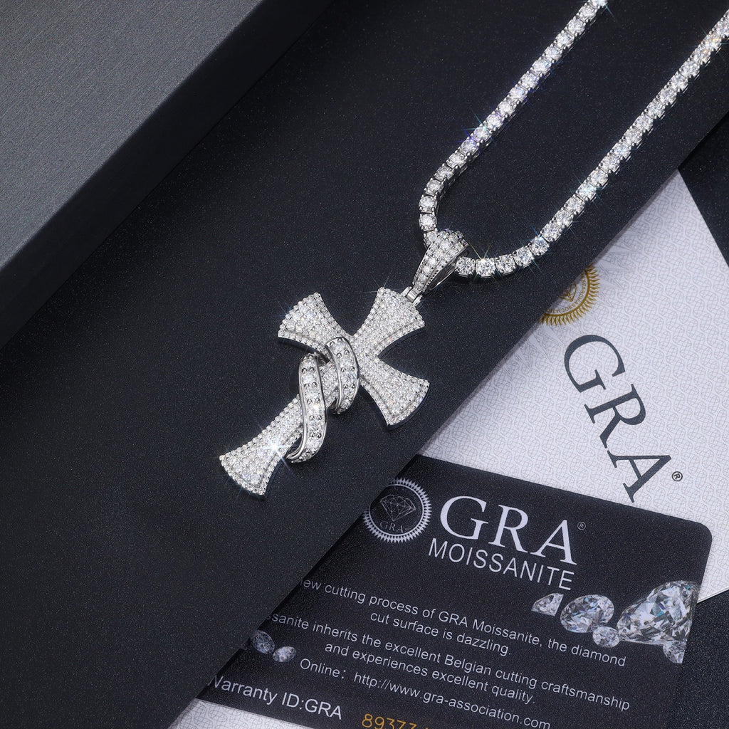 Serpentine Moissanite Cross Necklace in Sterling Silver