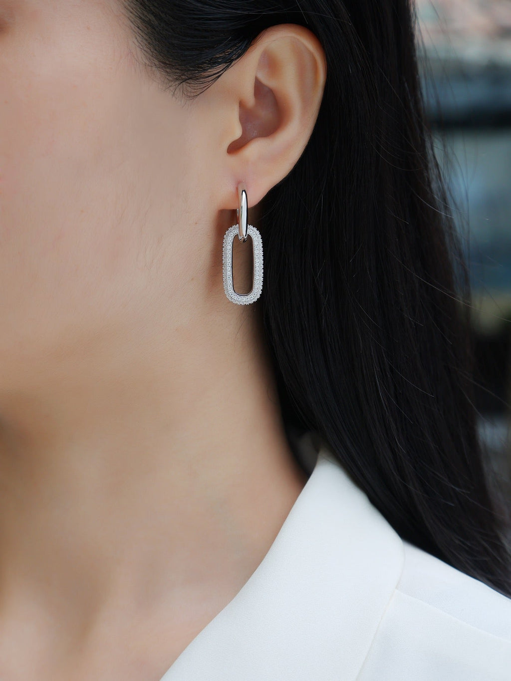 Chainlink Moissanite Link Huggie Hoop Earrings in Sterling Silver