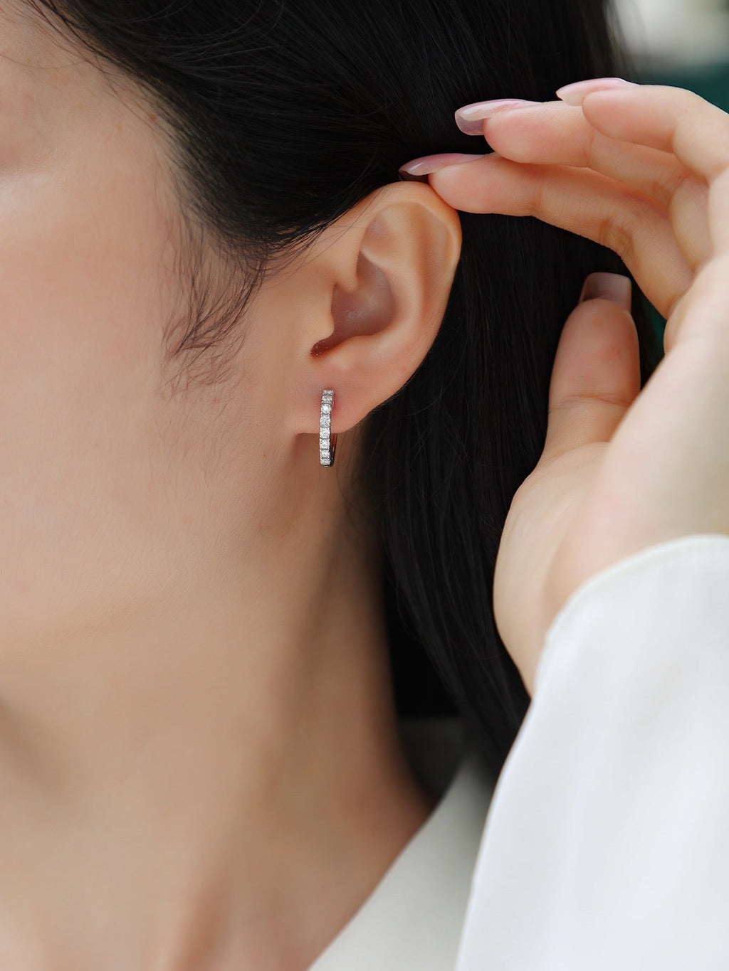 Trace Moissanite Huggie Hoop Earrings in Sterling Silver