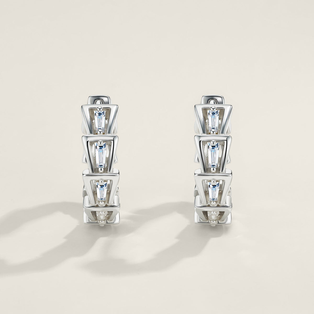 Sprazzo Moissanite Huggie Hoop Earrings in Sterling Silver