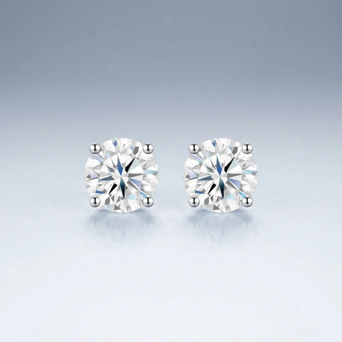Puro 1 Carat Moissanite Stud Earrings in Sterling Silver