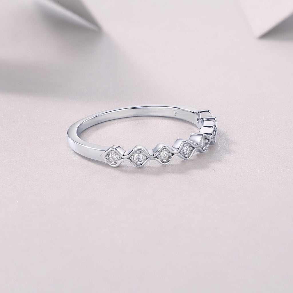 Bruma Moissanite Band Ring in Sterling Silver