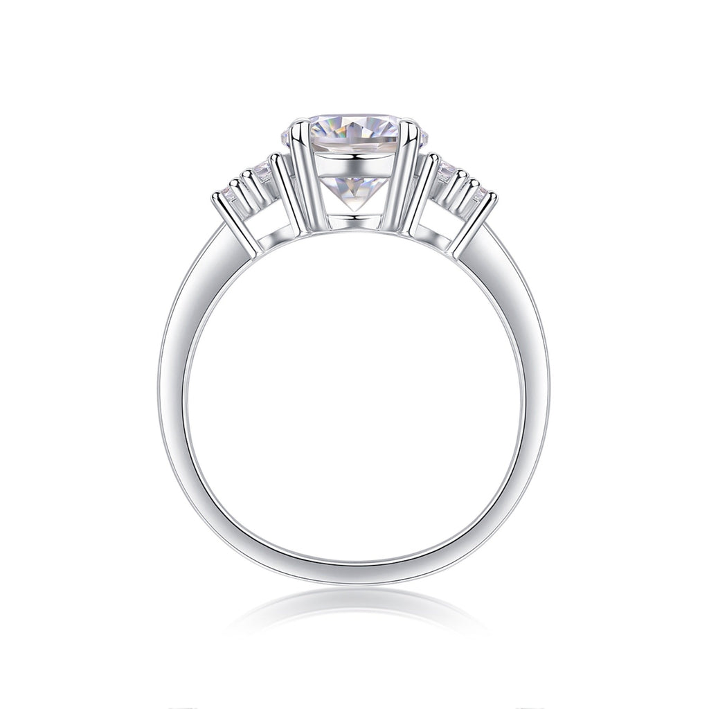 Starvow 2 Carat Moissanite Solitaire Ring in Sterling Silver