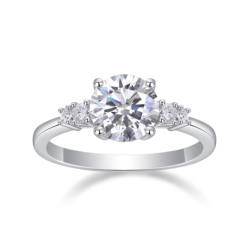 Starvow 2 Carat Moissanite Solitaire Ring in Sterling Silver