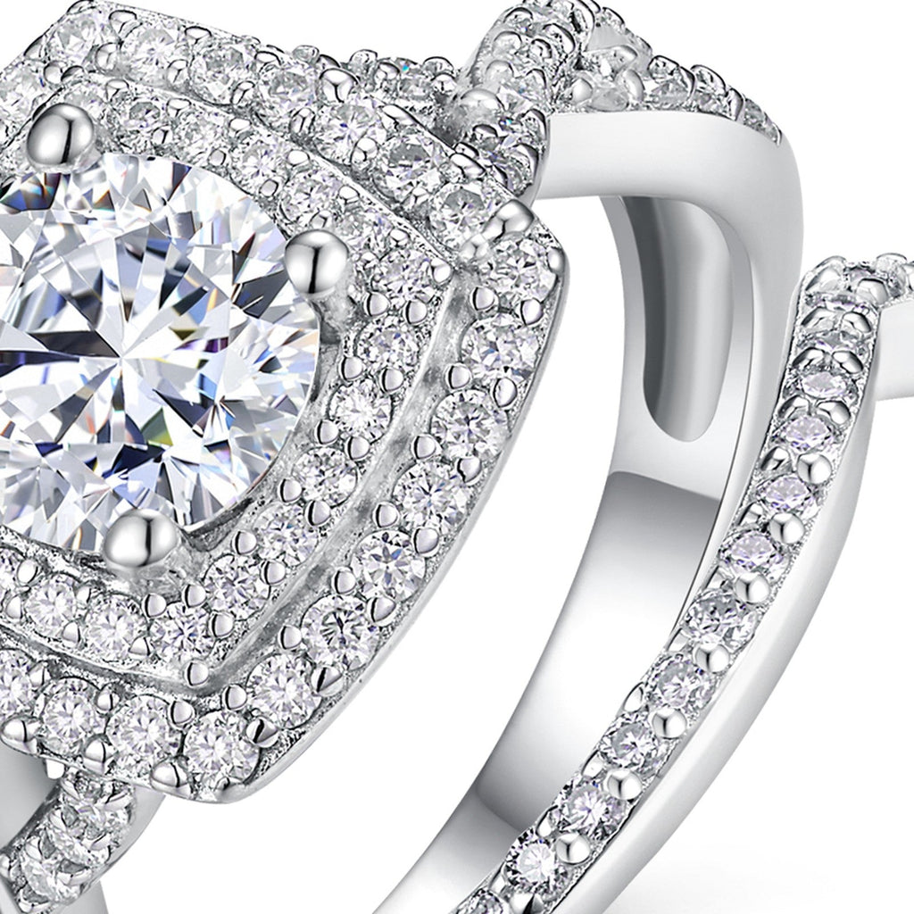 Triset 1 Carat Moissanite Three-Stone Ring in Sterling Silver