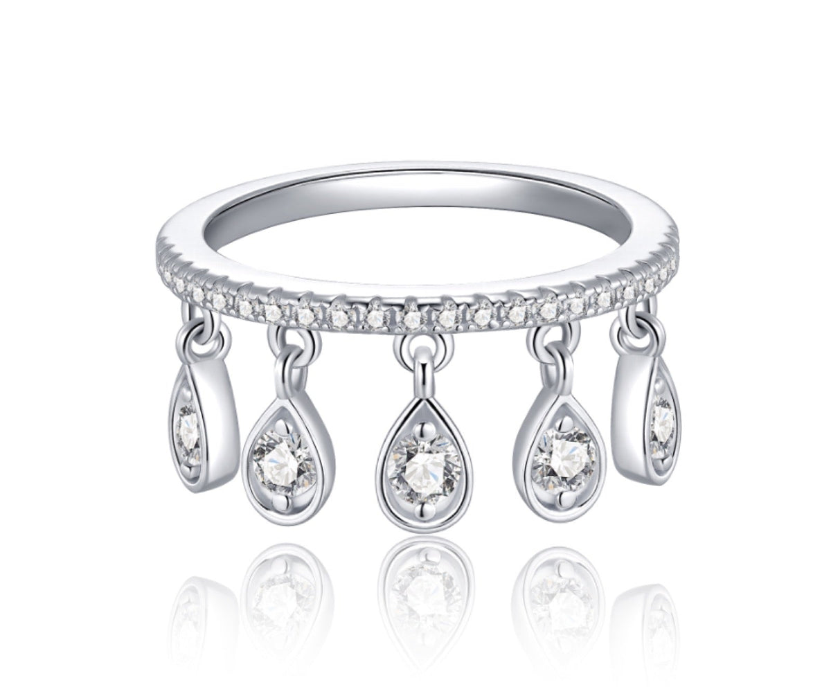 Gocce Moissanite Band Ring in Sterling Silver