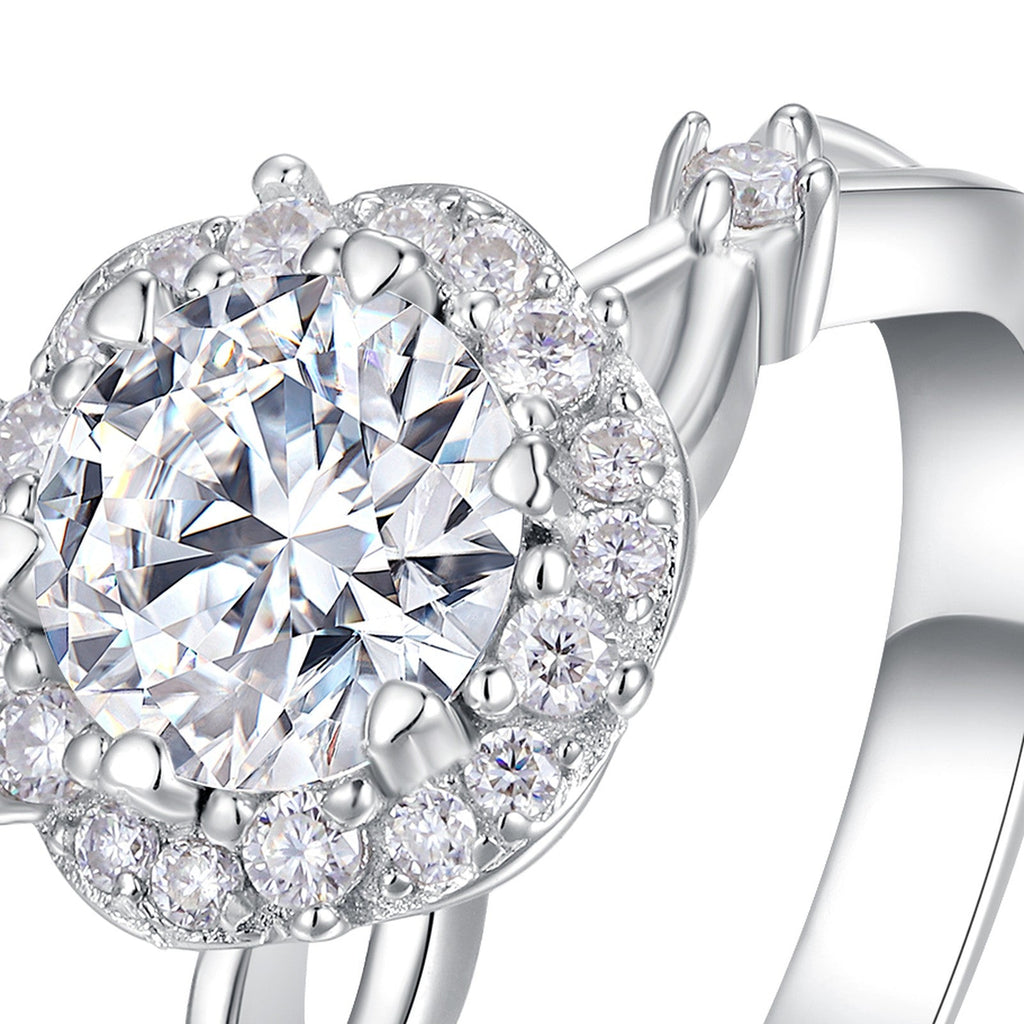 Rounda 1 Carat Moissanite Halo Ring in Sterling Silver