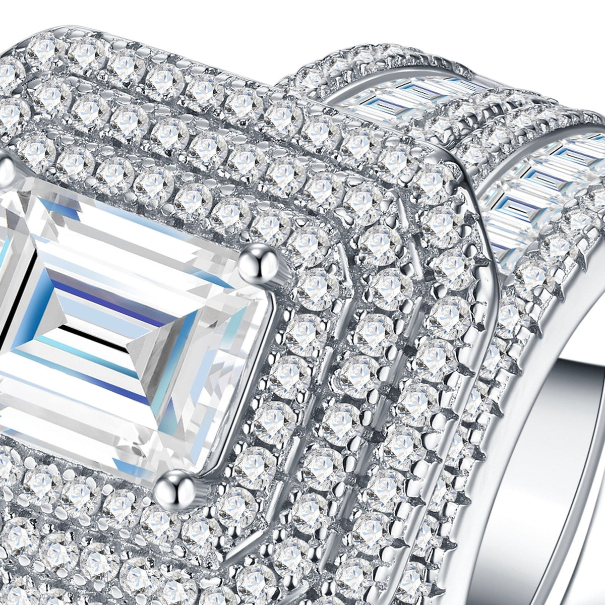 Emeraldroyal Emerald-Cut Moissanite Bridal Set Ring in Sterling Silver