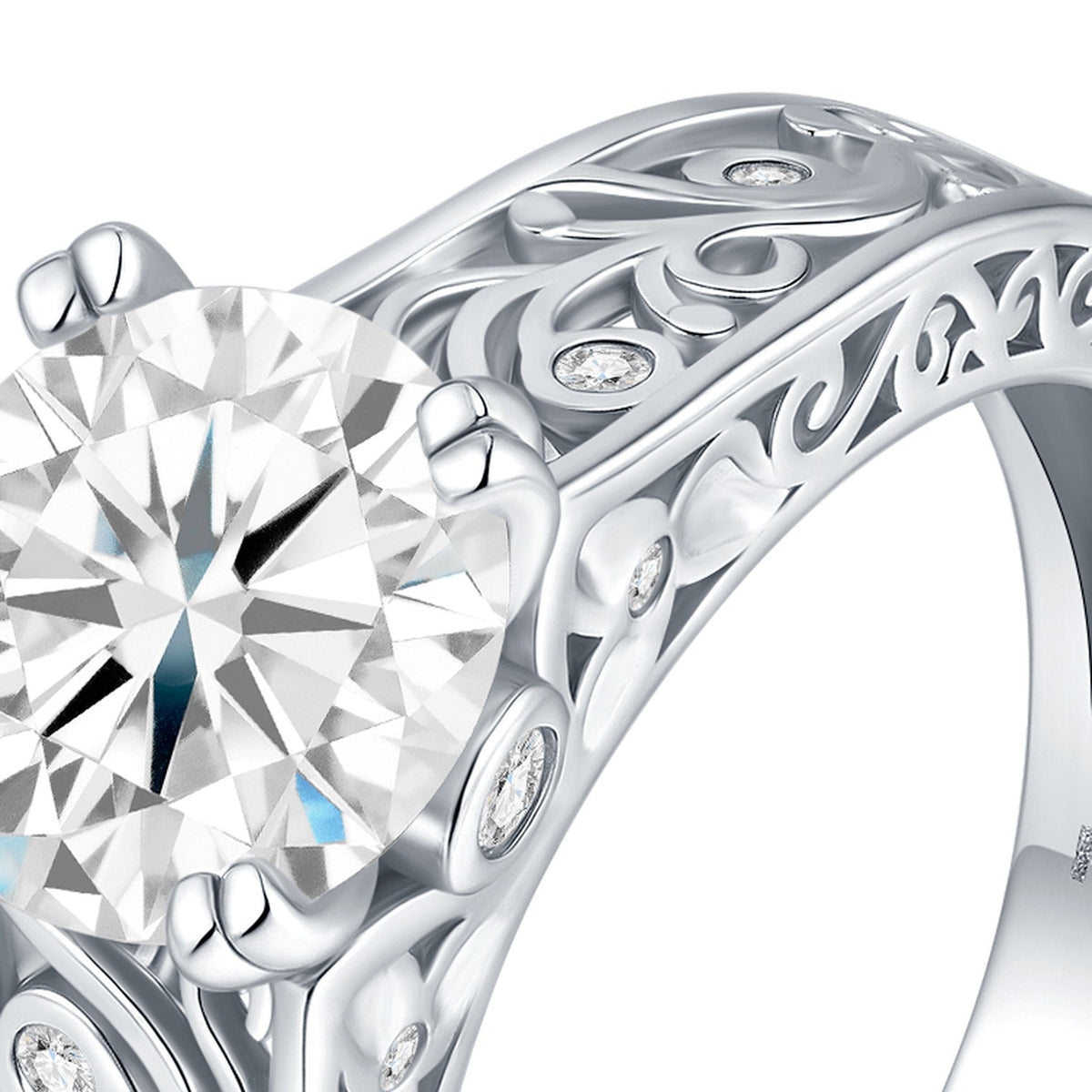 Filigrana 2 Carat Moissanite Solitaire Ring in Sterling Silver
