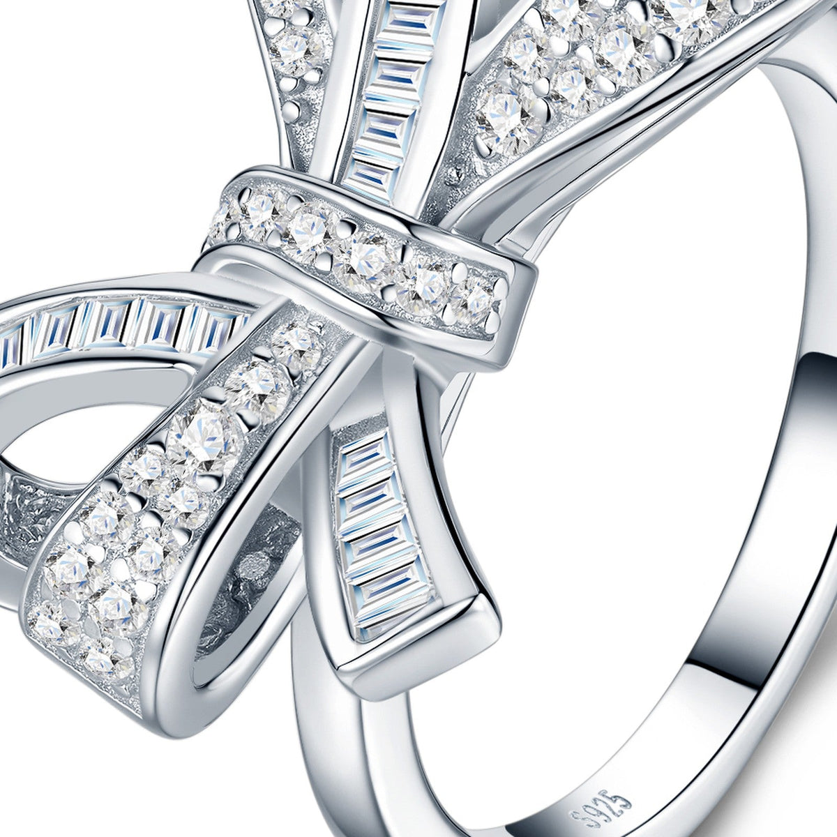 Nodino Moissanite Bow Ring in Sterling Silver