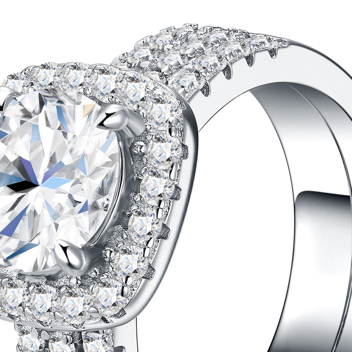 Maesta 2 Carat Moissanite Halo Ring in Sterling Silver