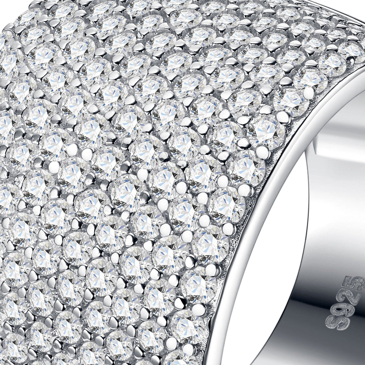 Colle Moissanite Band Ring in Sterling Silver