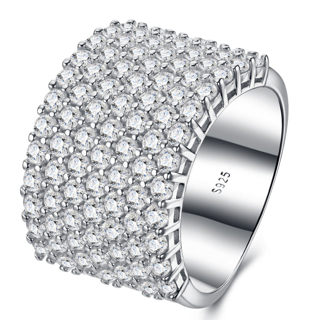 Massiccia Moissanite Band Ring in Sterling Silver