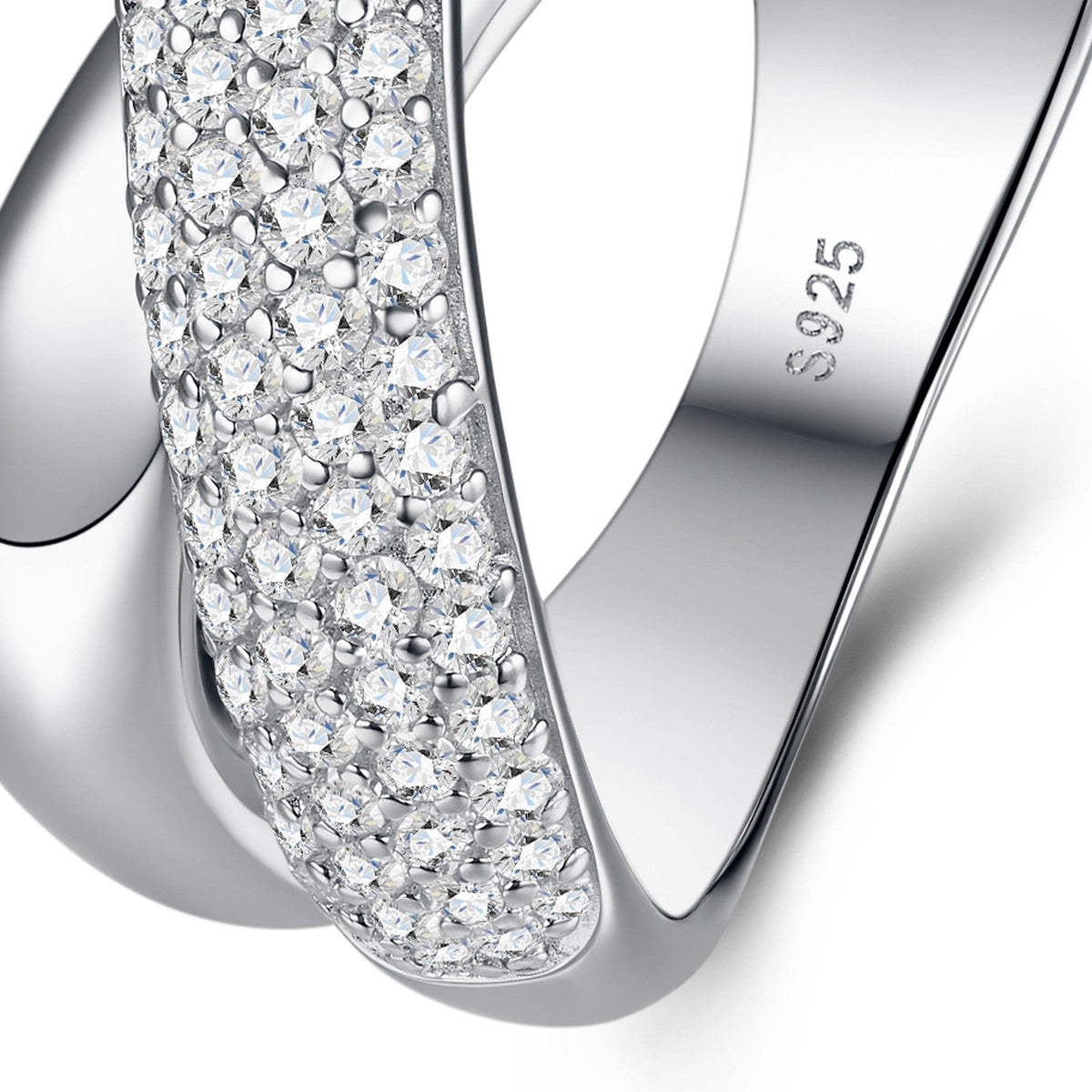 Incrocione Moissanite Band Ring in Sterling Silver