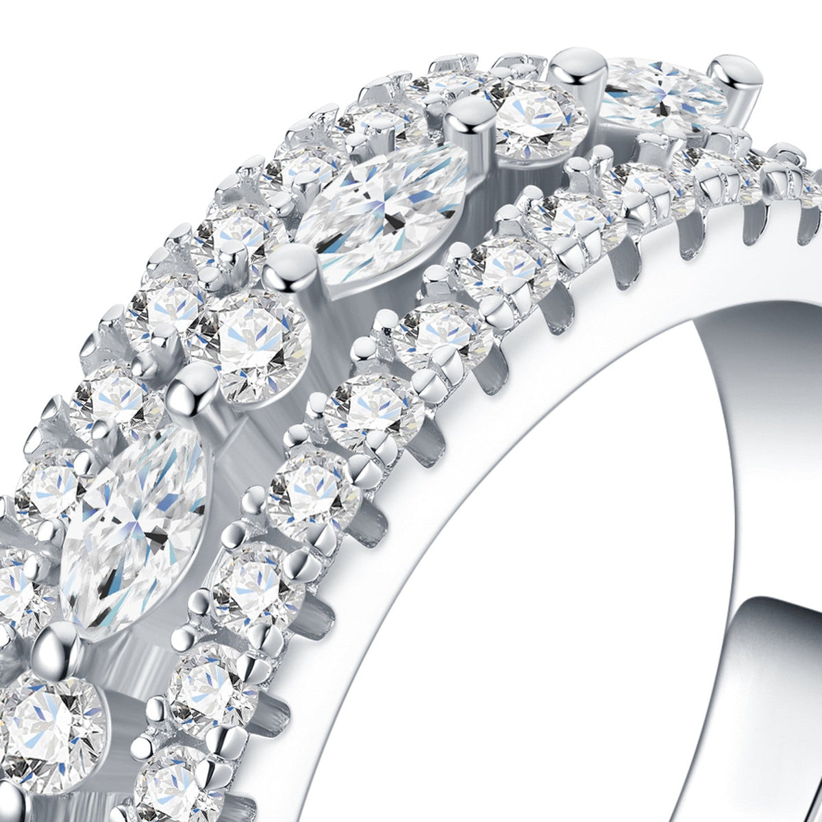 Trecci Moissanite Band Ring in Sterling Silver