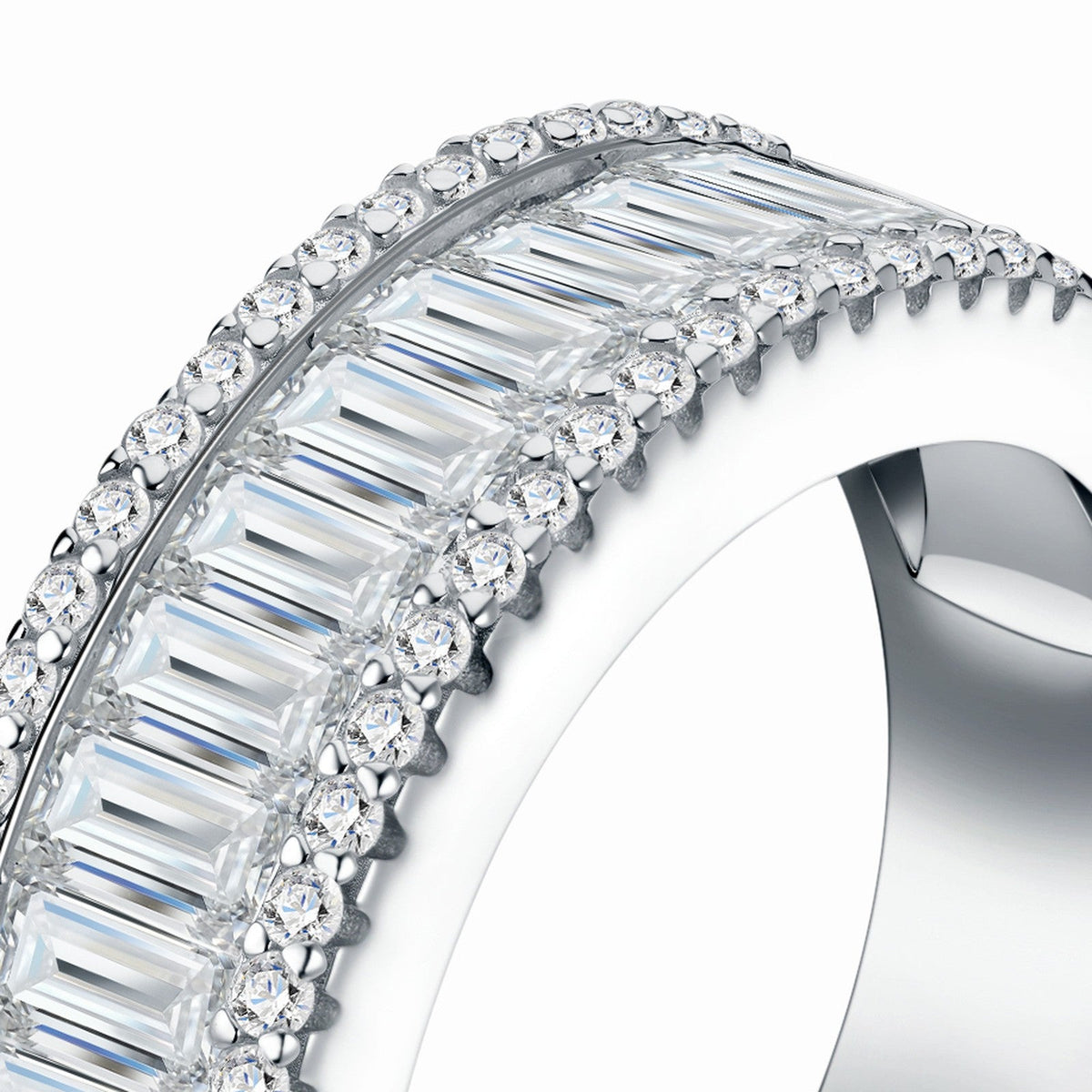 Canalona Moissanite Band Ring in Sterling Silver