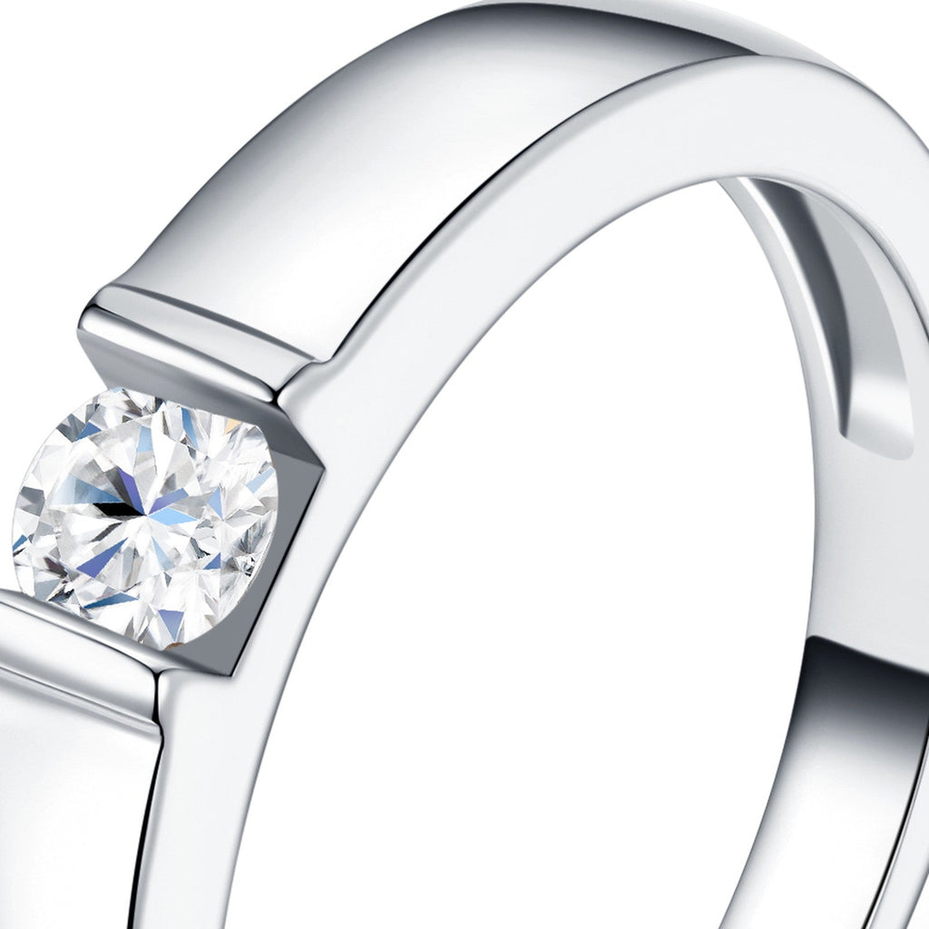 Vero Moissanite Band Ring in Sterling Silver