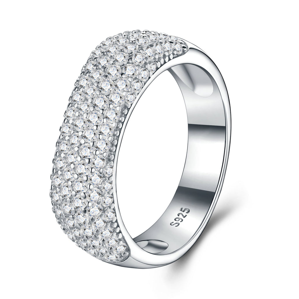 Corposa Moissanite Band Ring in Sterling Silver