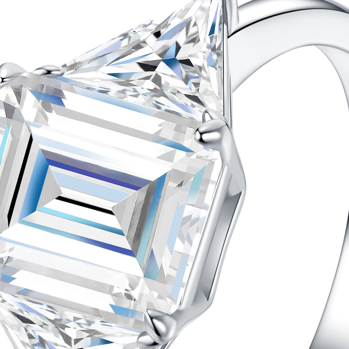 Smeraldreale Emerald-Cut Moissanite Three-Stone Ring in Sterling Silver