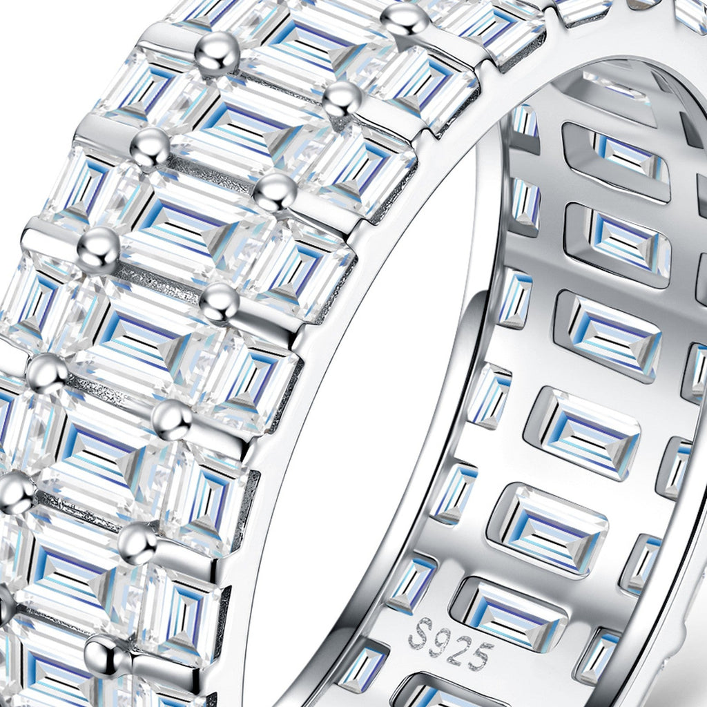 Sfarzo Moissanite Eternity Band Ring in Sterling Silver