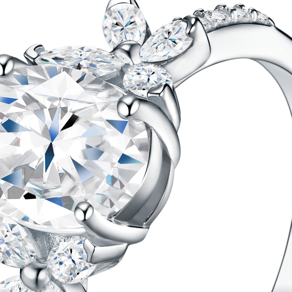 Ovalflor Oval-Cut Moissanite Solitaire Ring in Sterling Silver