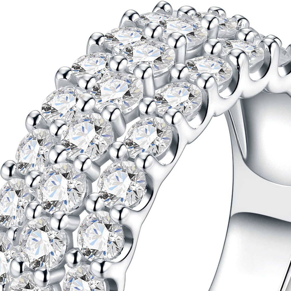 Doviziosa Moissanite Band Ring in Sterling Silver