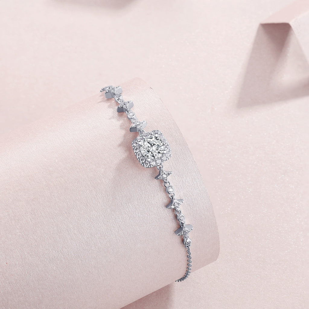Unita Moissanite Chain Bracelet in Sterling Silver