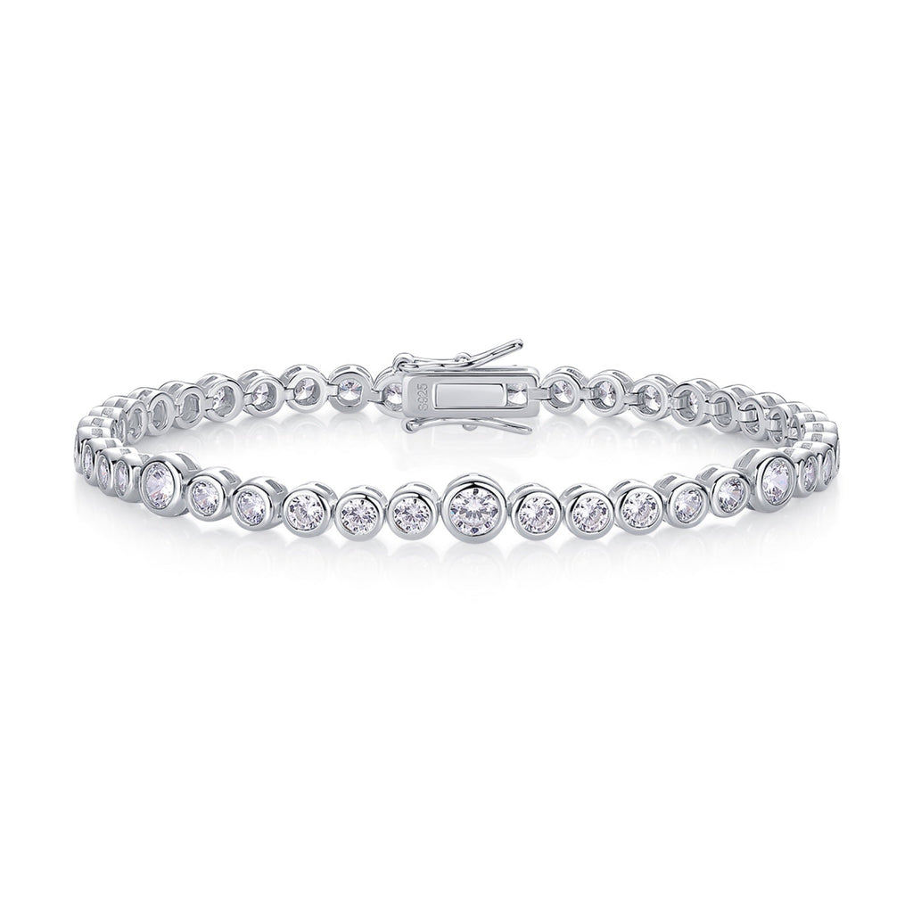 Vibrante Moissanite Tennis Bracelet in Sterling Silver