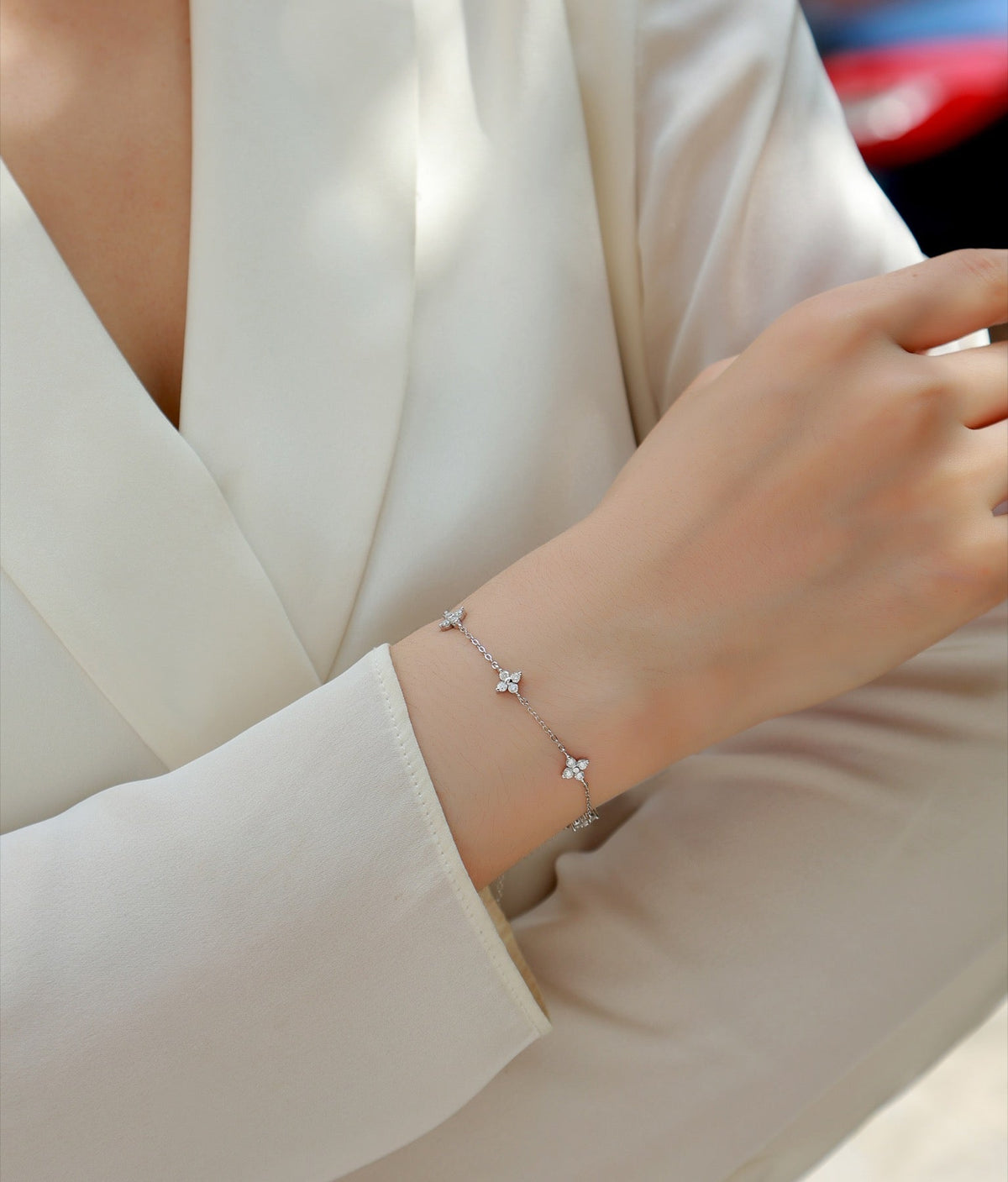 Fioretti Moissanite Chain Bracelet in Sterling Silver