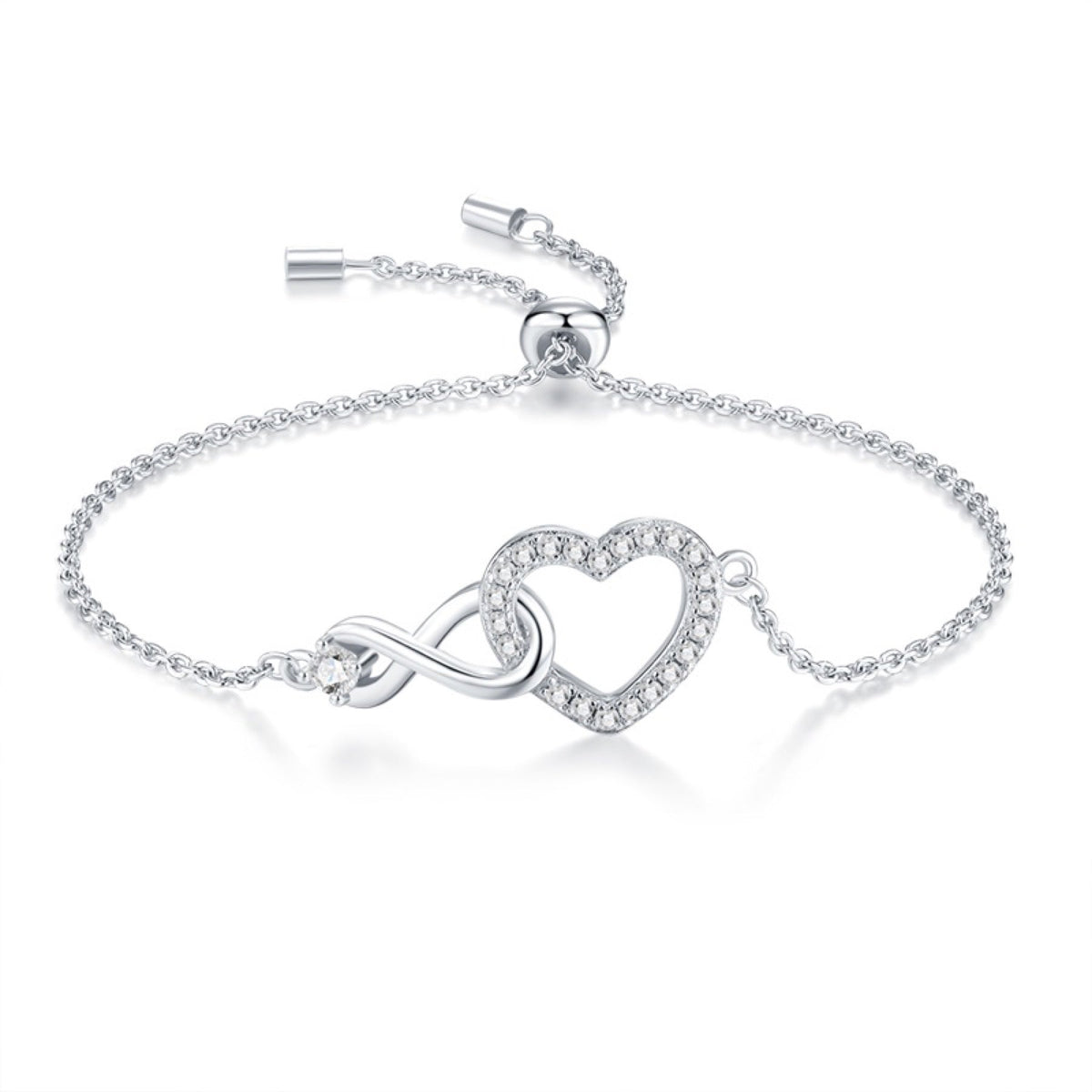 Infinicuore Moissanite Chain Bracelet in Sterling Silver