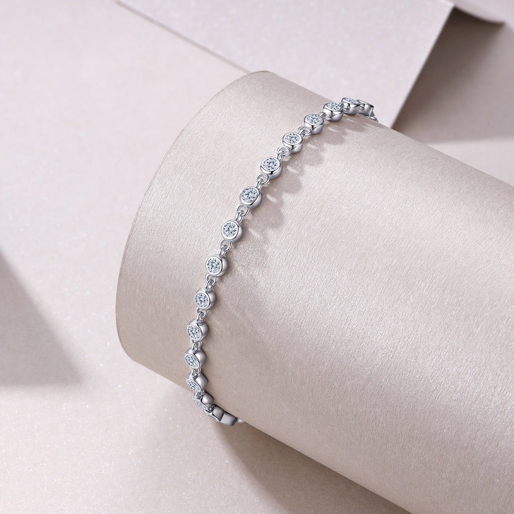 Sfumato Moissanite Chain Bracelet in Sterling Silver