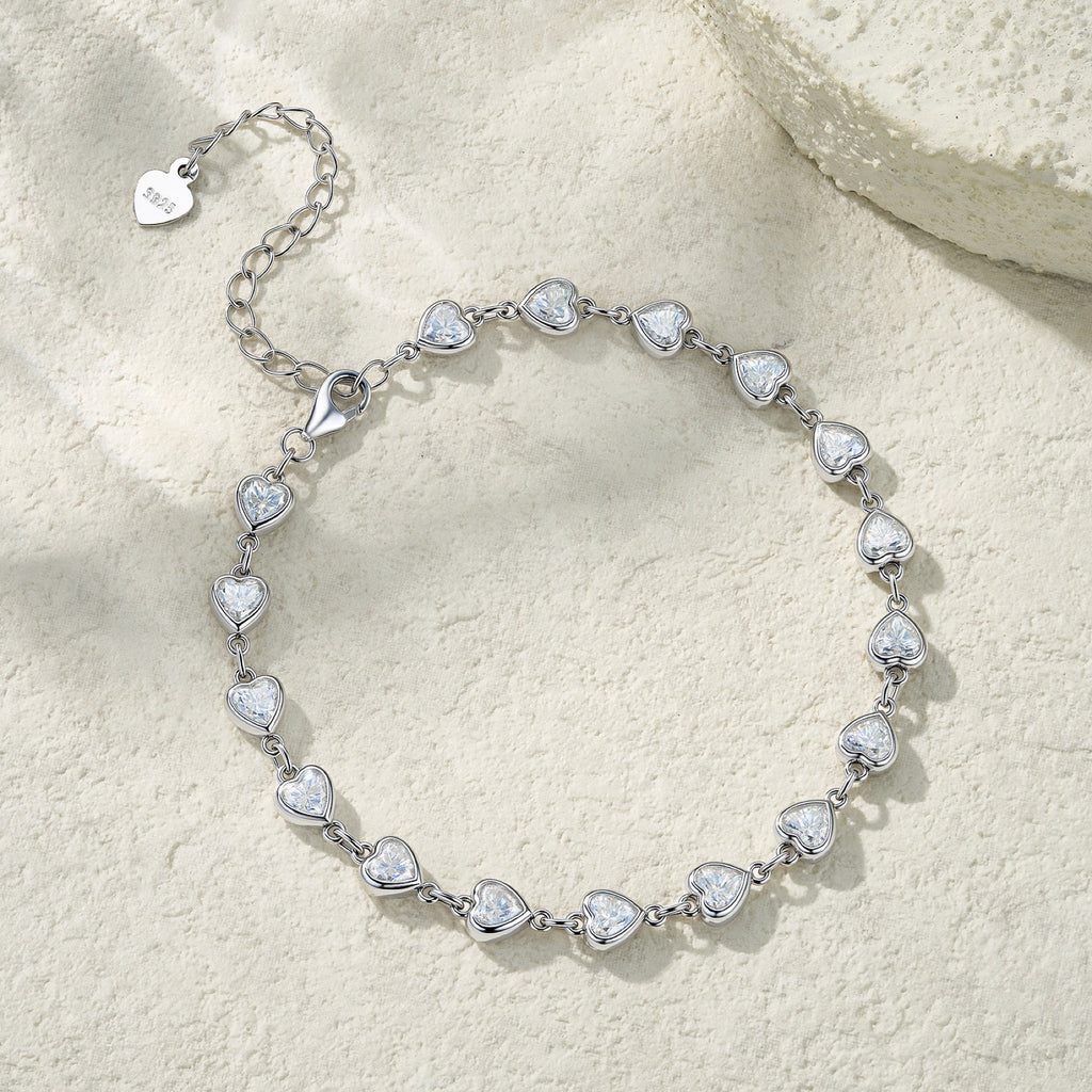 Graduata Moissanite Station Bracelet in Sterling Silver