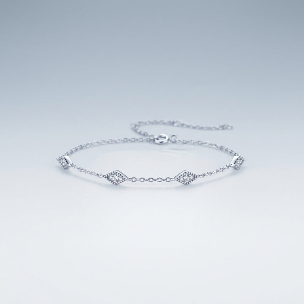 Rombolino Moissanite Chain Bracelet in Sterling Silver