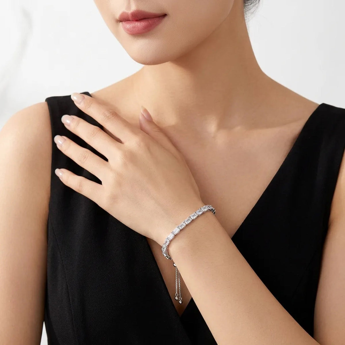Smeraldame Moissanite Tennis Bracelet in Sterling Silver