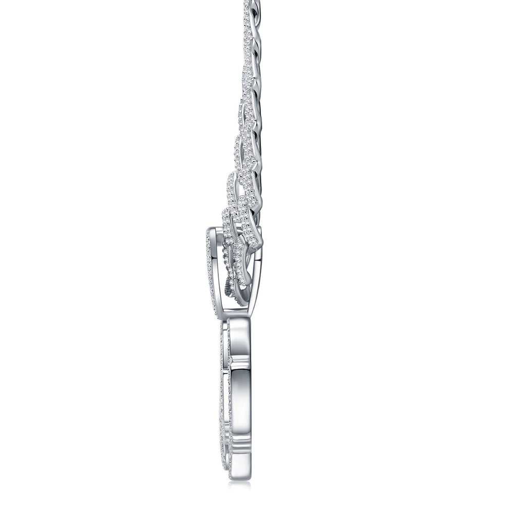 Queen Moissanite Nameplate Necklace in Sterling Silver