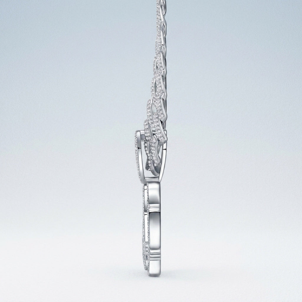 Queen Moissanite Nameplate Necklace in Sterling Silver