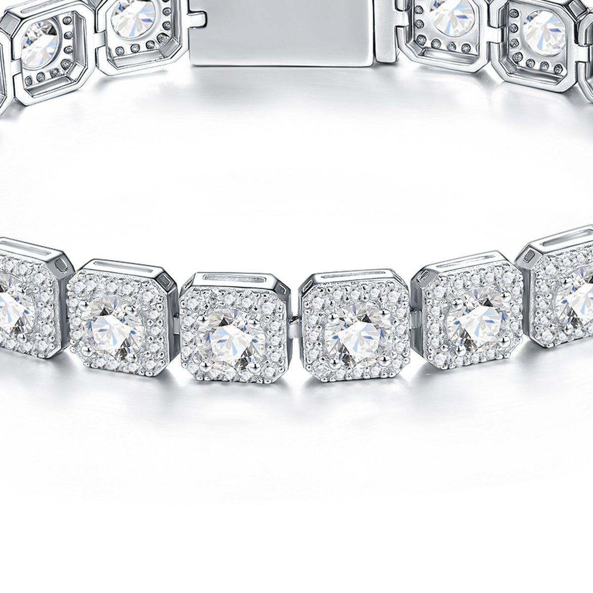 Targhetta Moissanite Tennis Bracelet in Sterling Silver