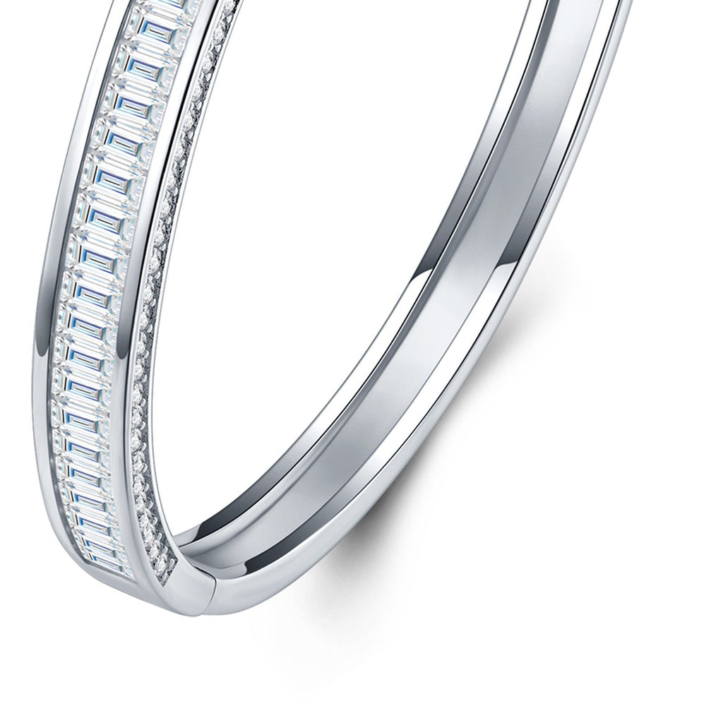 Bacchetta Moissanite Bangle Bracelet in Sterling Silver
