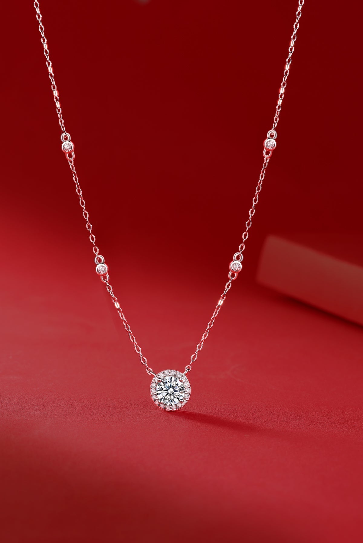 Stardust 3ct Moissanite Pendant Necklace in S925 Sterling Silver