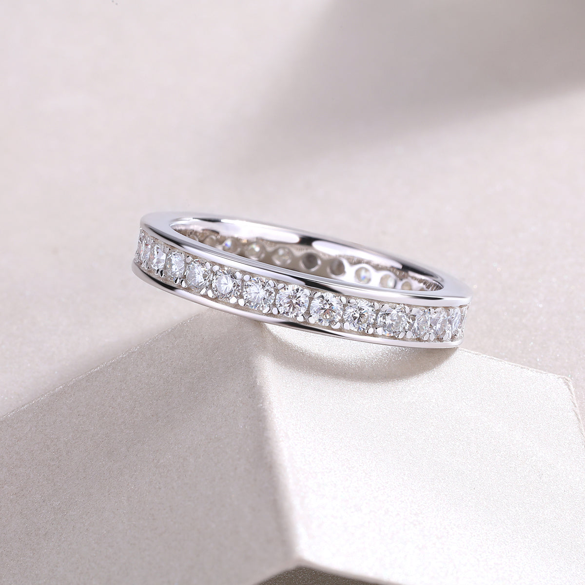 Trail Moissanite Ring in S925 Sterling Silver