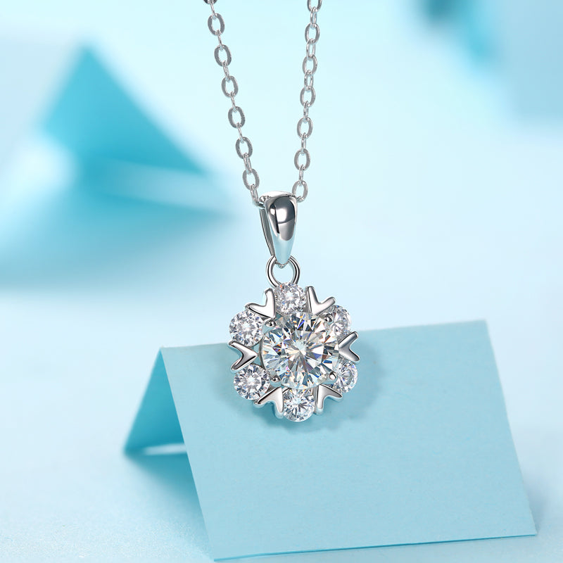 Snowflake 1ct Moissanite Pendant Necklace in S925 Sterling Silver